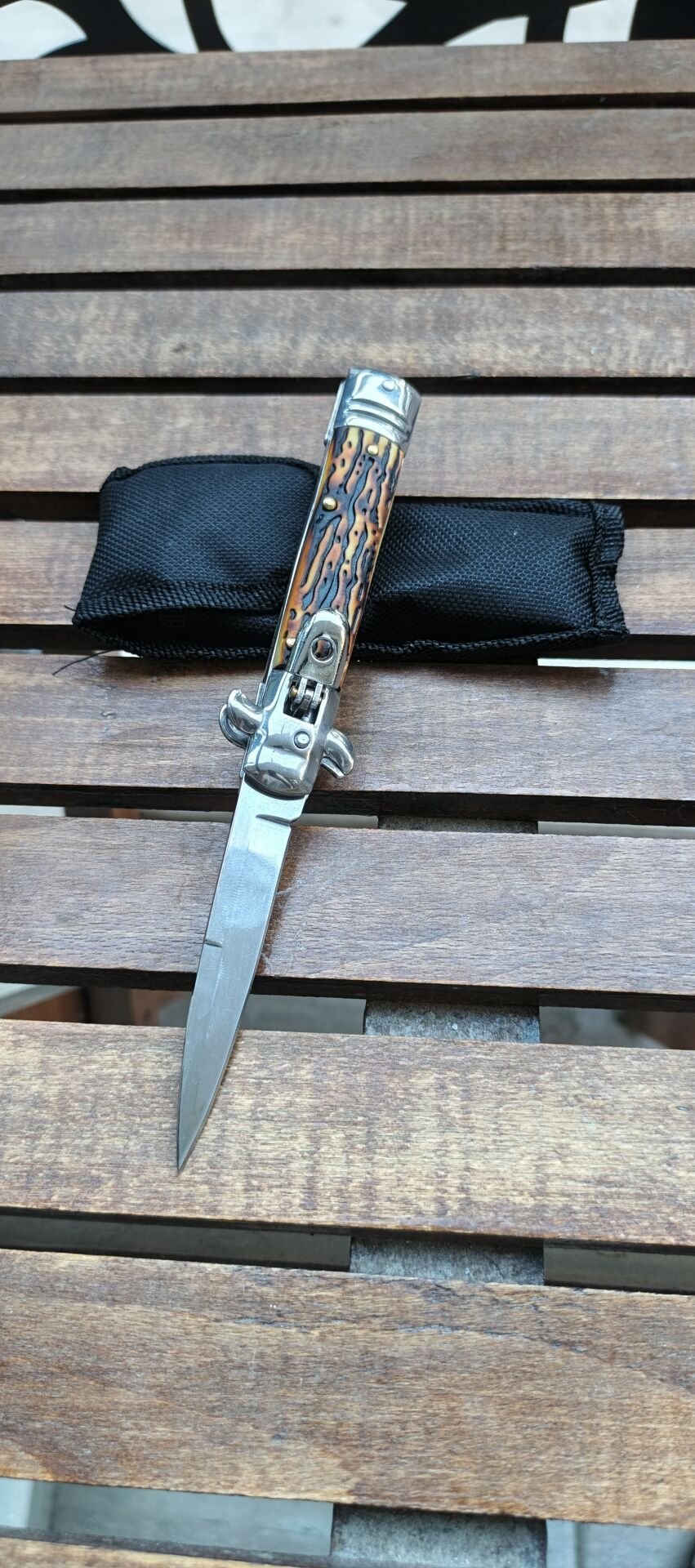 Yandan cıkmalı sustalı düğmeli Rus malı